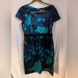Tahari Blue & Teal Abstract Sheath Dress US 10 NWOT Belted Lined Career Cocktail